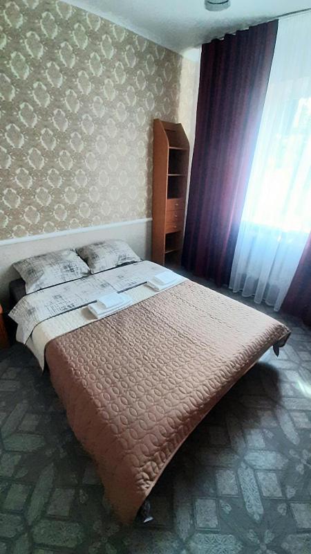 Guest House - Гостевой Частный Дом ドニプロペトロウシク エクステリア 写真